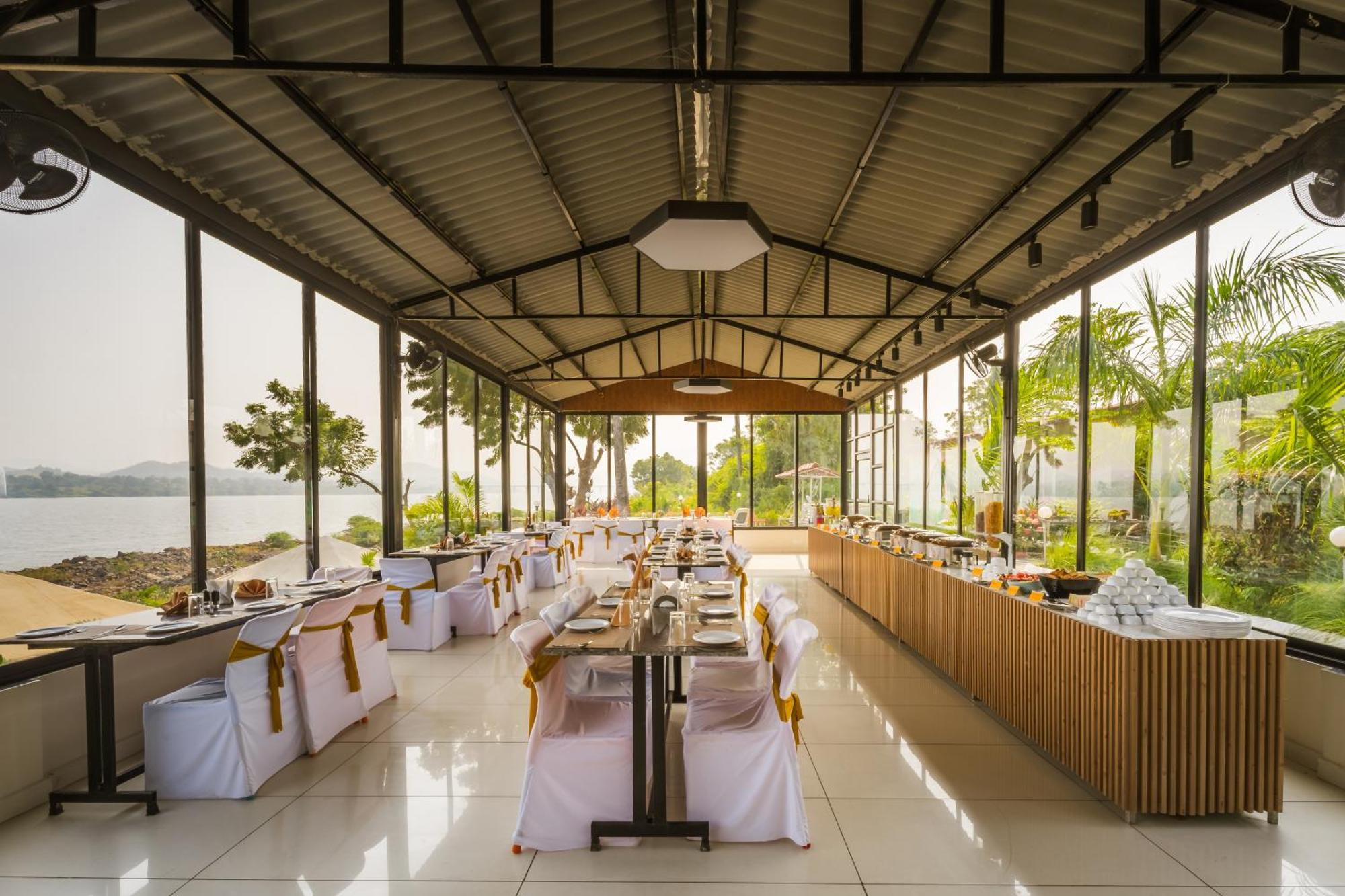 Riverview Tent Resort Kevadia Luaran gambar