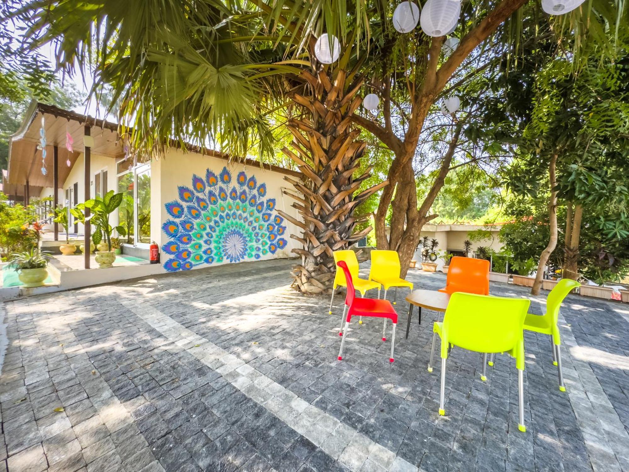 Riverview Tent Resort Kevadia Luaran gambar
