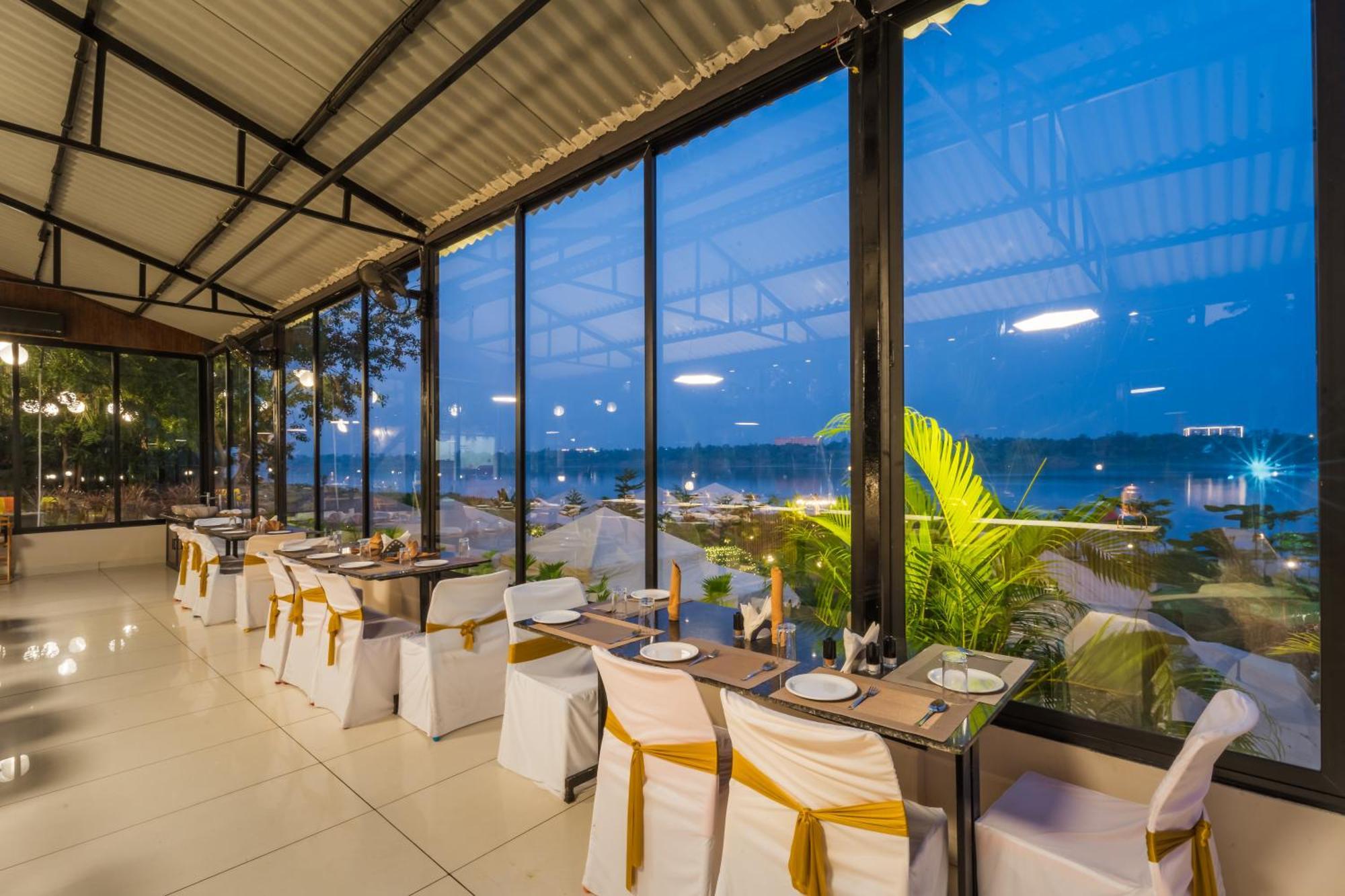 Riverview Tent Resort Kevadia Luaran gambar