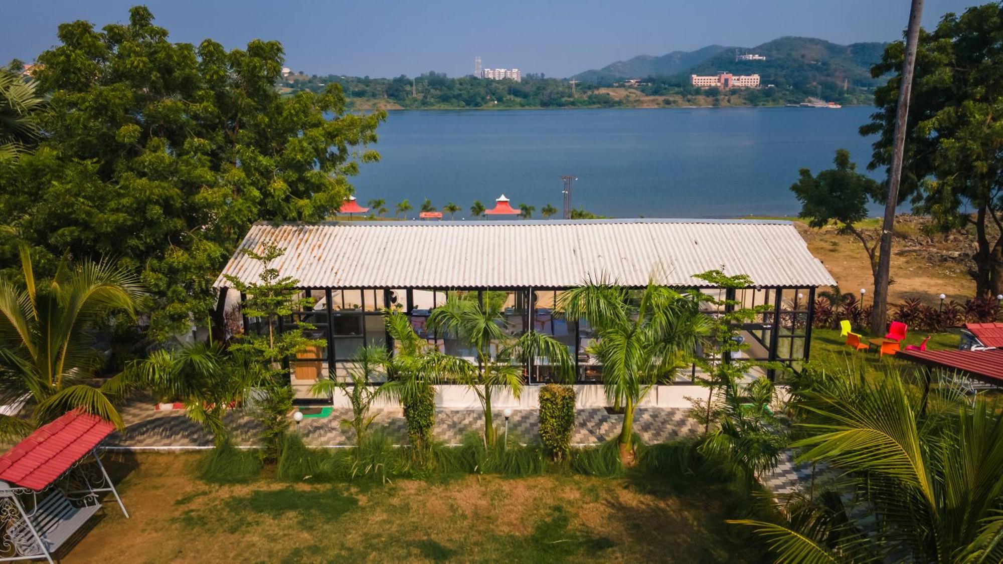 Riverview Tent Resort Kevadia Luaran gambar
